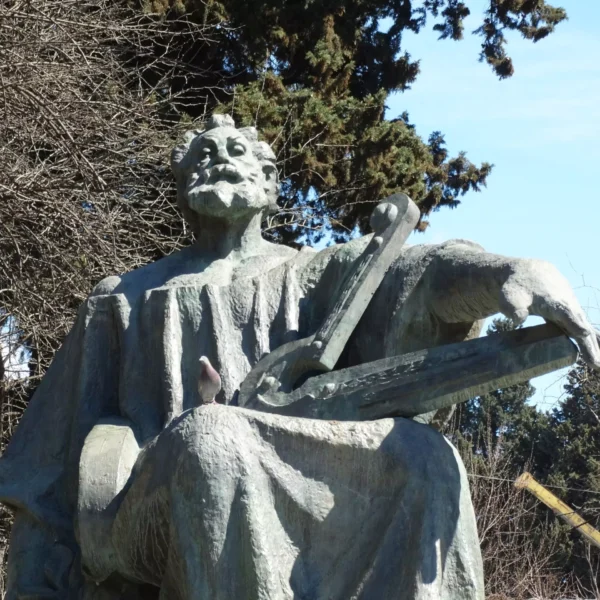 აკაკი წერეთლის ძეგლი • Akaki Tsereteli Statue